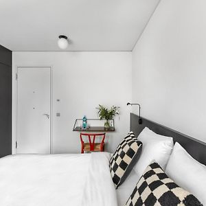 Numa Berlin Savi